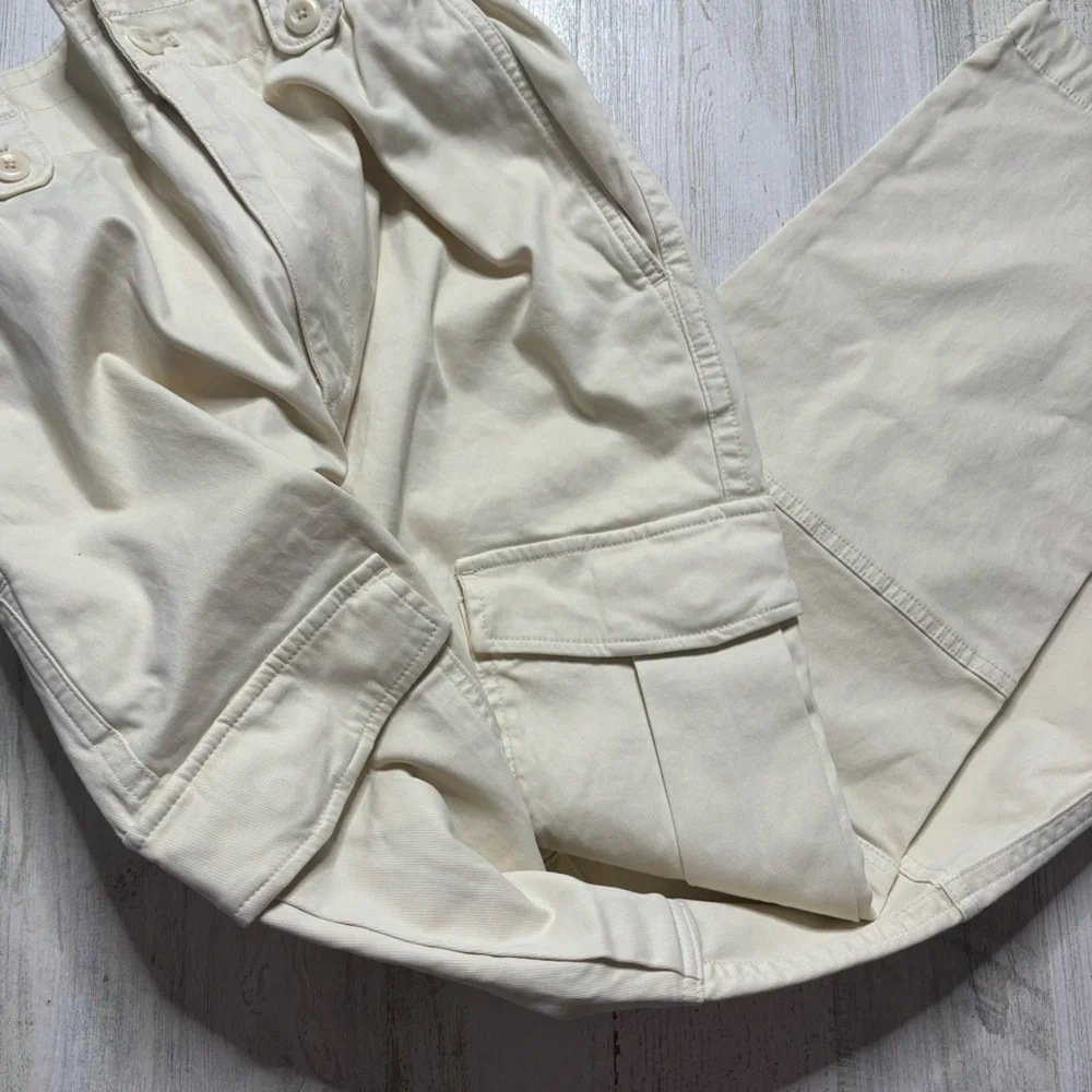 NWT Banana Republic Sierra Moleskin Cargo Pants Size 10P